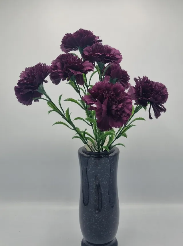 Bomm Boeket - Anjer - U985-m3 - 49cm - Bordeaux Rood - Grafdecoratie - Zijdenbloemen - Kunstbloemen
