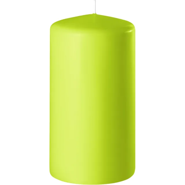 Enlightening Candles Cilinderkaars/stompkaars - limegroen - D6 x H10 cm - 36 branduren - Dikke kaarsen - Voor kandelaar of plateau