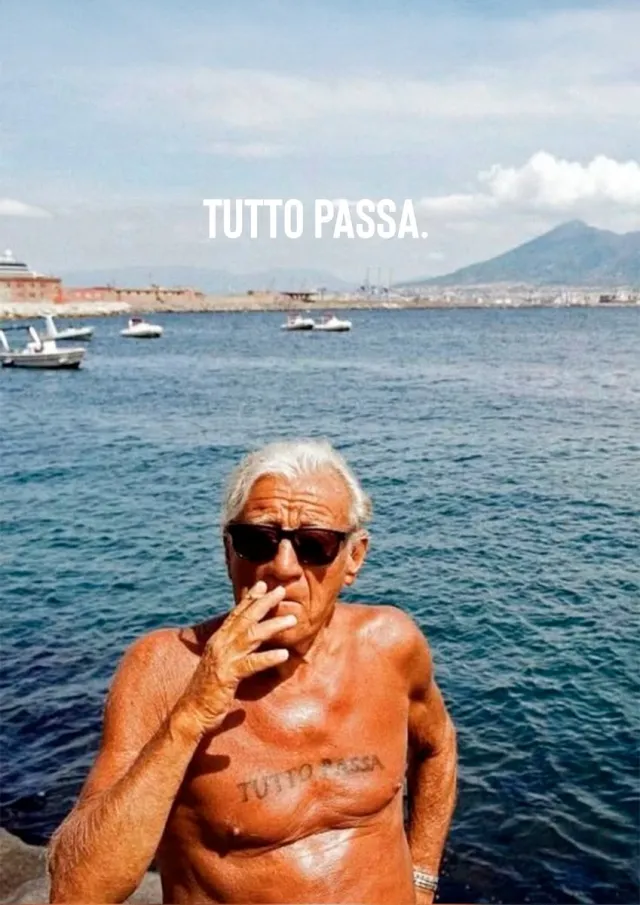 Tutto Passa Poster Ingelijst | Italiaanse stijl | A3 30x45cm met zwarte lijst | Vintage kustfotografie