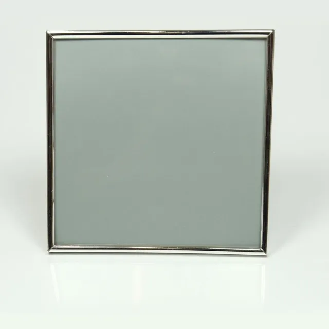 Defotolijstenspecialist Verzilverde fotolijst voor foto formaat 10x10cm