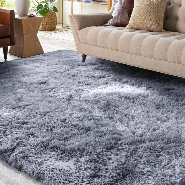 Ibenzoa Zacht Hoogpolig Grijs Tapijt voor Woonkamer en Slaapkamer, Wasbaar en Antislip, 140 x 200 cm
