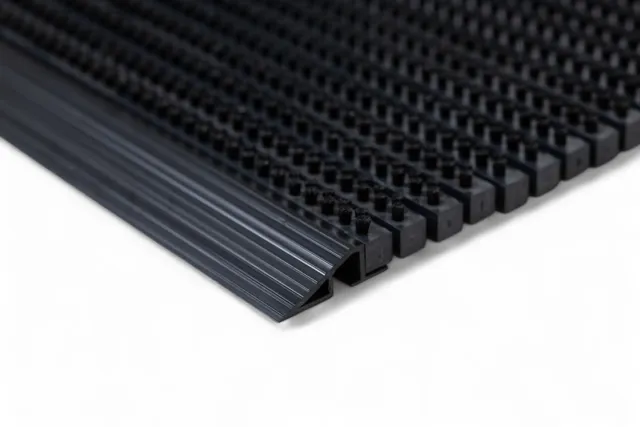 Floortraders Buitenmat - Borstelmat - Deurmat Buiten – entreemat - 80 x 50 cm - Pure Black zwart