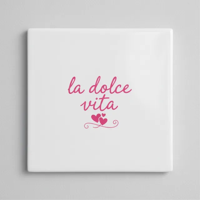 Nevolis Italiaanse Quote Tegel – “La Dolce Vita” – Romantische Minimalistische Decoratieve Keramische Tegel 15 × 15 cm Multi Color