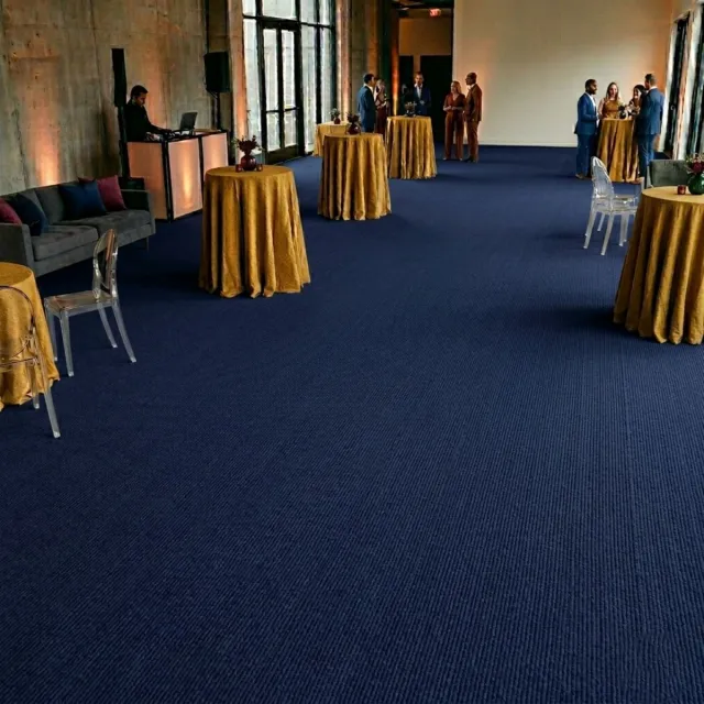 Floordirekt Op Maat Hemaakt Tapijt Sintra - Voor Evenementen & Beurzen - Onderhoudsvriendelijke Loper - Voor Beurzen & Evenementen - Donkerblauw - 200 x 400 cm