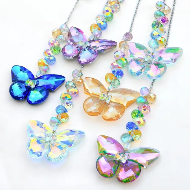 QTTVBTNA 6 Stuks Kristallen Vlinder Suncatchers – Hangende Raamdecoratie met Regenboogeffect – Glas Ornamenten voor Binnen en Buiten – Voor Raam, Balkon, Tuin en Terras – Sfeervol, Decoratief & Ideaal als Cadeau Veelkleurig