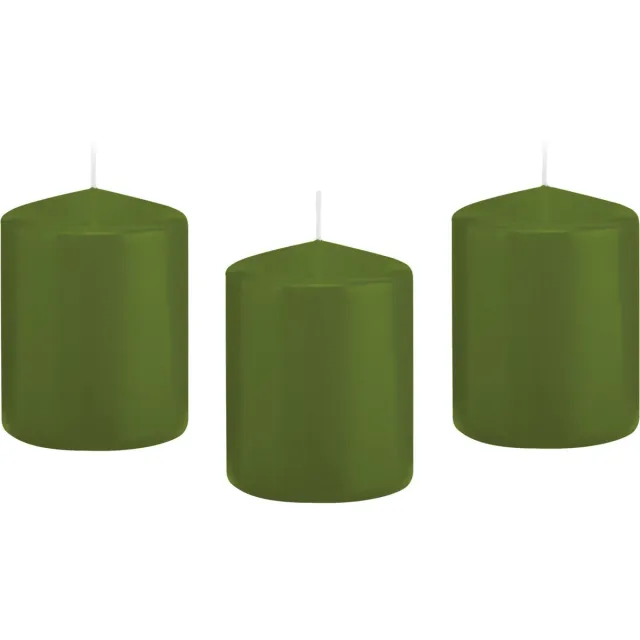 Trend Candles Cilinderkaars/stompkaars - 8x - olijfgroen - 6 x 8 cm - 29 branduren - met brandvertragende folie