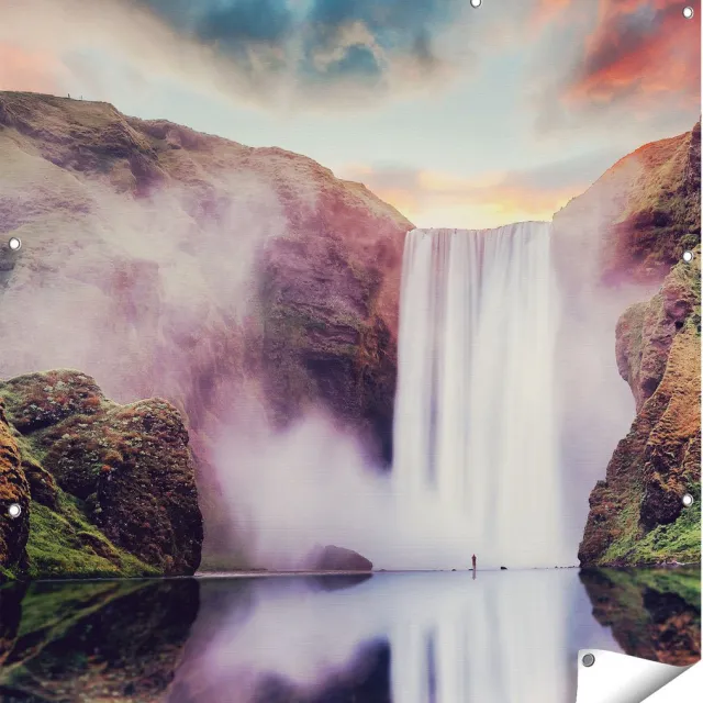 Gards Tuinposter Waterval met een Weerspiegeling in het Water - 110x110 cm - Tuindoek - Tuindecoratie - Wanddecoratie buiten - Tuinschilderij Multikleur