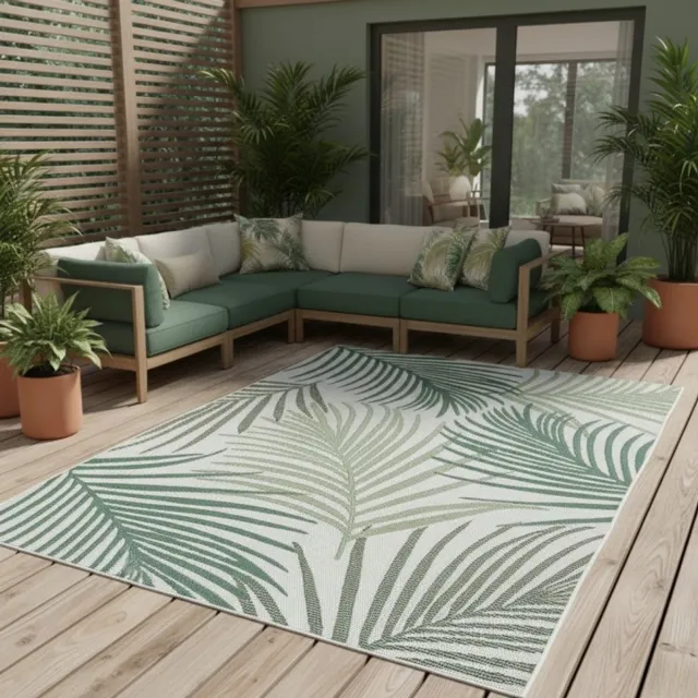 TapisTrend Designer tapijt Groen Tropisch met palmbladeren en sisal-effect, geschikt voor binnen- en buitengebruik op terrassen, balkons