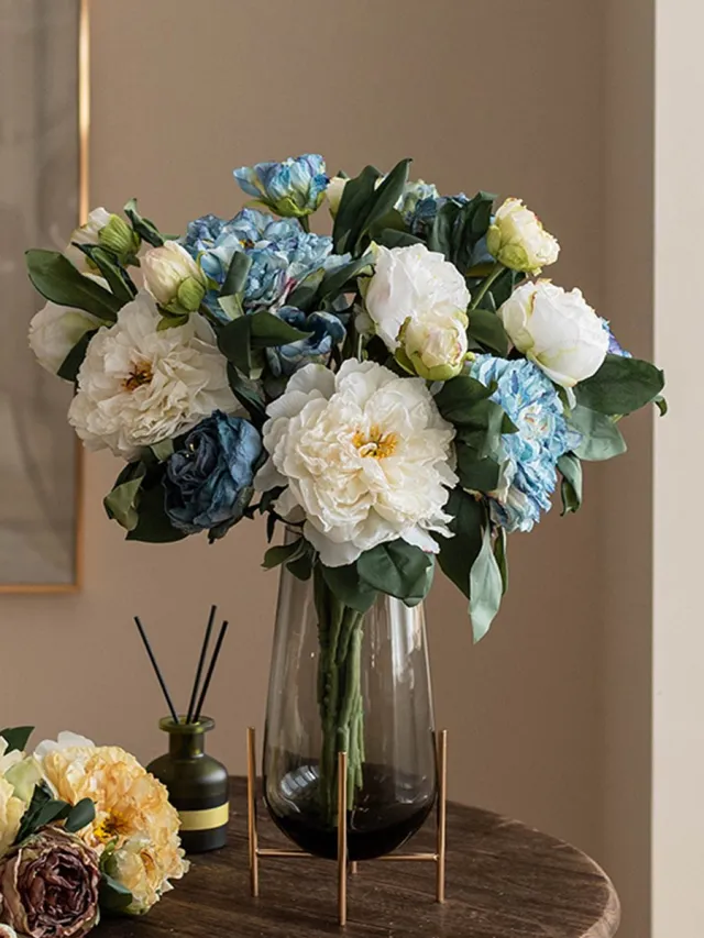 Zijden Boeket Vuurgeroosterde pioenrozen met olieverfeffect Boeket – 72cm hoog – 8 stelen - doe-het-zelf boeket – DIY – alle kunstbloemen los geleverd – Lente – multi color – Kunstbloemen - nep bloemen - nepbloemen - kunstplanten Blauw Wit