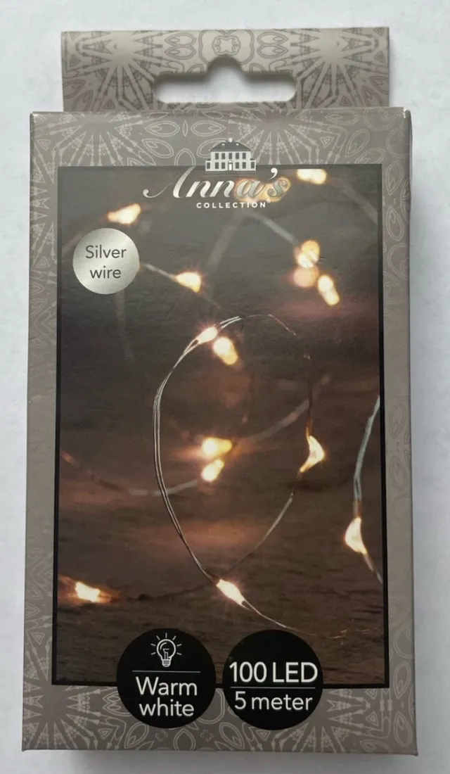 Anna's Collection Zilverdraad ledverlichting - 100 LED lampjes - 5 mtr. Lang - warm wit licht - LED wire - licht snoer - kerstverlichting - werkt op 3 AA batterijen