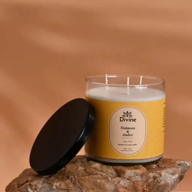 SSK Brand Oakmoss & Amber Triple Wick Glass Candle -Premium Earthy Scented Candle for Home Deccor Off white