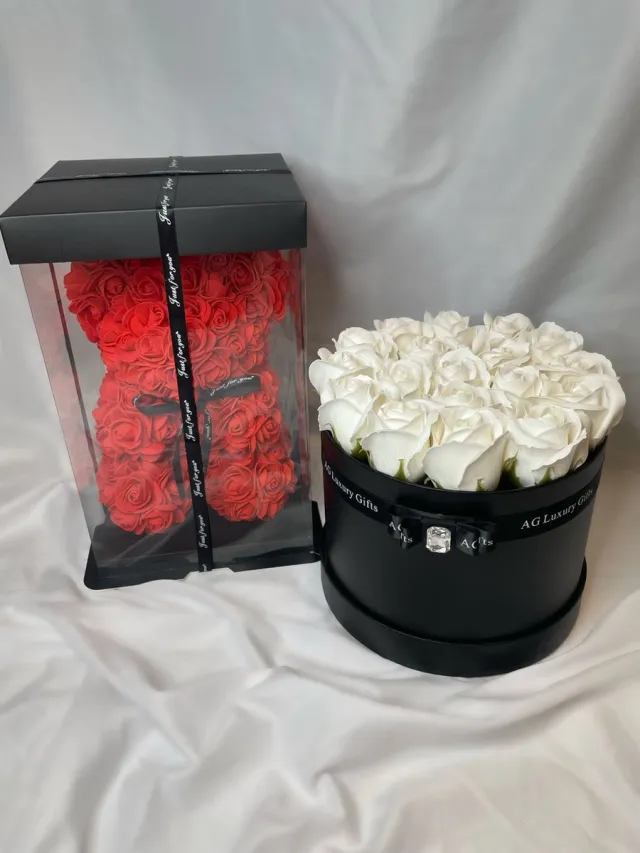AG Luxurygift AG Luxurygifts cadeau box - flower box - rozen beer - cadeau - gift - Valentijnsdag - soap roses Wit
