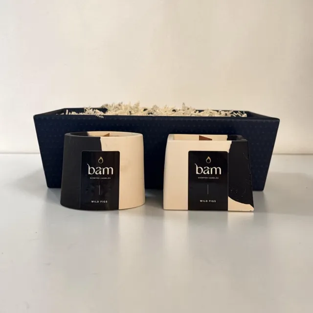 Bam Geschenkmand met 2 Wild Figs Geurkaarsen van Zonnebloemwas – Luxe Cadeauset – 30 Branduren – Handgemaakt - Houten wiek zwart wit