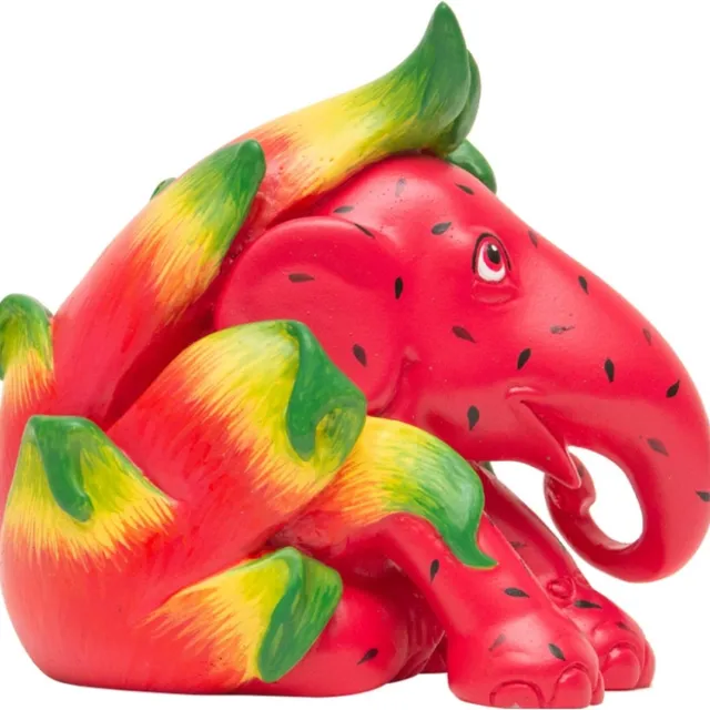 Elephant Parade Dragon Fruit - Handgemaakt Olifanten Beeldje - 10cm Rood, Roze, Multi