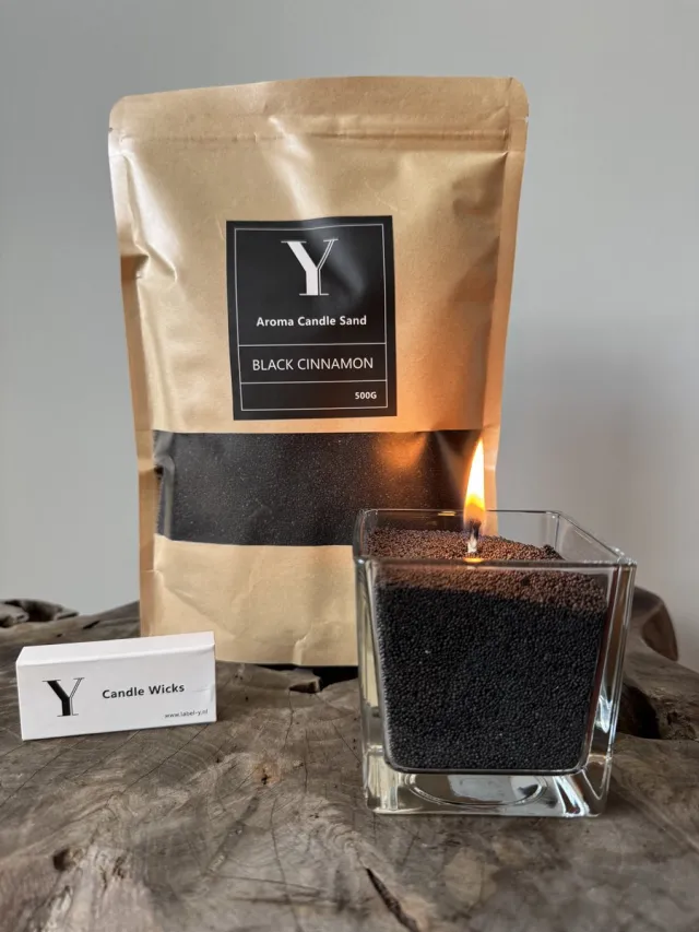 Label Y Geur kaarsenzand - Aroma Candle Sand - Black Cinnamon/Kaneel - Inclusief lonten - Label Y Cinnamon - Zwart