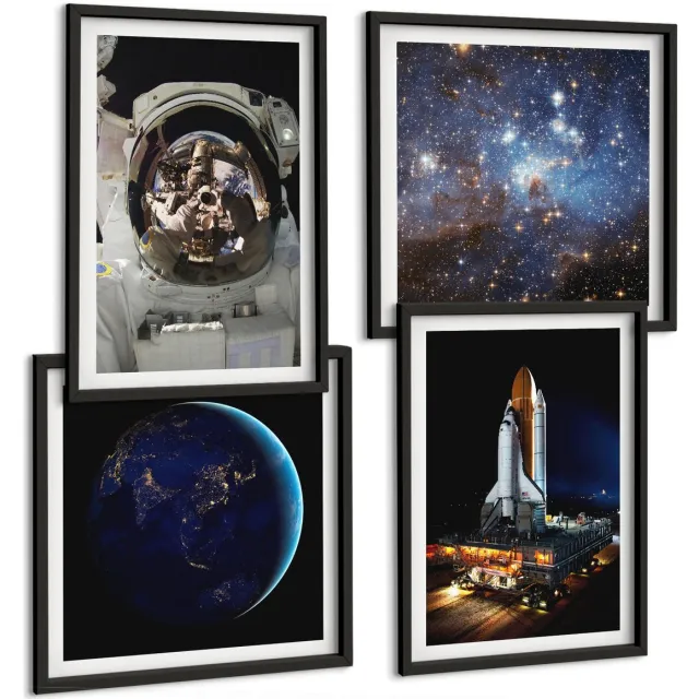 Coloray 4-Delige Schilderij Set - Ruimtebeelden Met De Aarde, Astronaut En Raket - 40 x 40 cm En 40 x 60 cm - Decoratieve Schilderijen - Wanddecoratie - Hal - Stijlvolle Muurdecoratie zwarte lijst