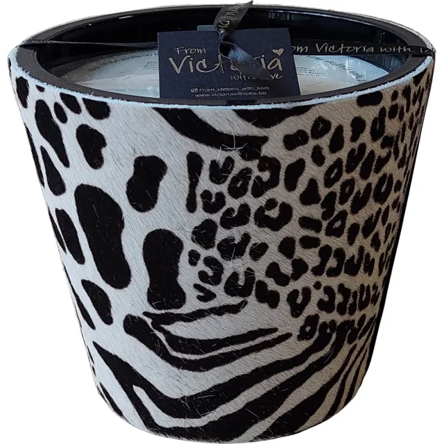 VICTORIA WITH LOVE BY PHILLINE.BE Victoria with love kaars - Printed giraf - Zwart Wit - zwart gestipt