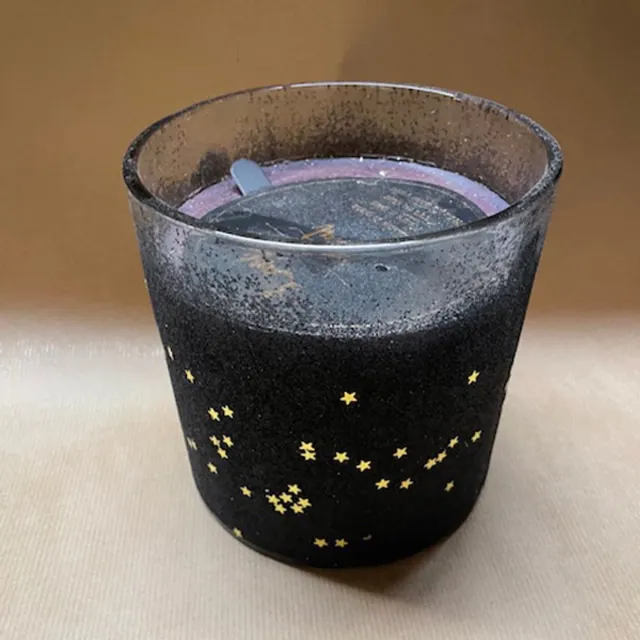 H&S Decoration Kaarsen - in glas met gouden sterren - PER 2 STUKS - woondecoratie - kerst - kerstdecoratie Zwart en goud