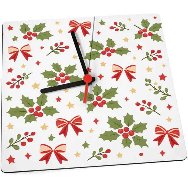 Mr Cadeautjes Klok 19 x 19 - design Luchtig herhaalpatroon met winterse natuurmotieven in een el | cadeau Wit