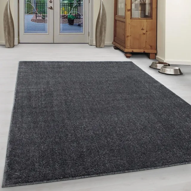 flycarpets Liam Effen Grijs Vloerkleed - Voor binnen - Laagpolig - 240x340 cm