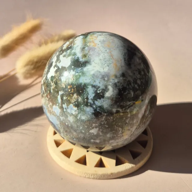 Moonlight Gemstones Kristallen Edelsteen Bol Ocean Jasper Bol – 62mm 321g Meerkleurig