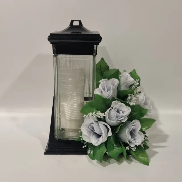 Herdenkinglichjtjes Herdenkingslicht - ZC2 - Bloemstuk - W847/58 - Grijs - Grafdecoratie - Zijdenbloemen - Kunstbloemen - Grafkaars - Graflicht