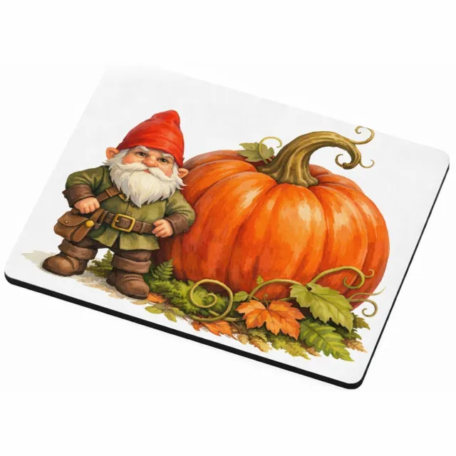 Mr Cadeautjes MDF magnetische fotolijst 9 x 7 - design Een stoere kabouter die naast een gigantische paddenstoel st | cadeau Wit