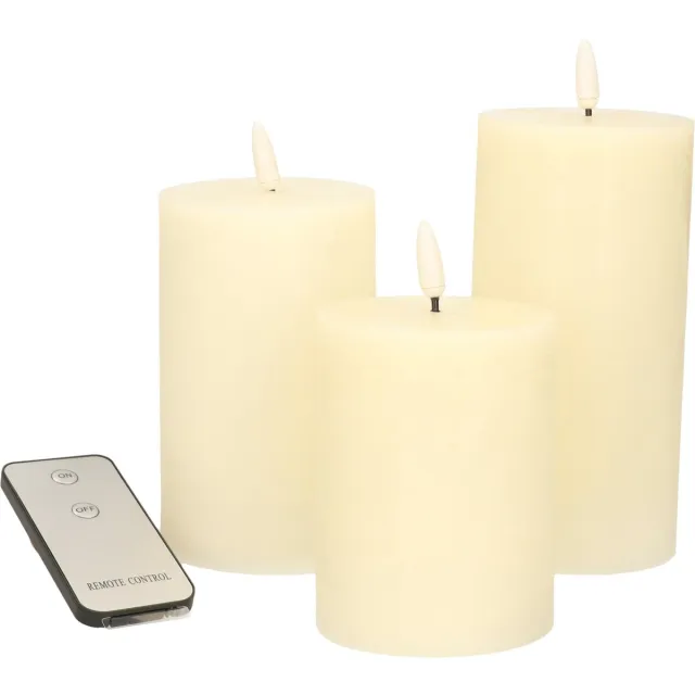 Anna's Collection LED Stompkaarsen met afstandsbediening - 3x - ivoor - 10/12.5/15 cm Creme