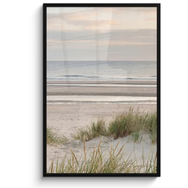 FrameYourWall Poster in lijst - Fotolijst 80x120 cm - Posters - Zandstrand - Bewolkt - Duinen - Posterlijst zwart - Decoratie - Wanddecoratie woonkamer - Muurdecoratie slaapkamer