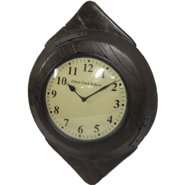 Wandklok bruin