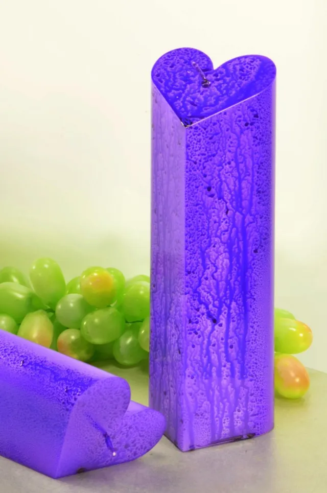 MilaNNE Harten Kaars, LILA - PAARS, hoogte: 18cm , type Explosion - Gemaakt door Candles by Milanne