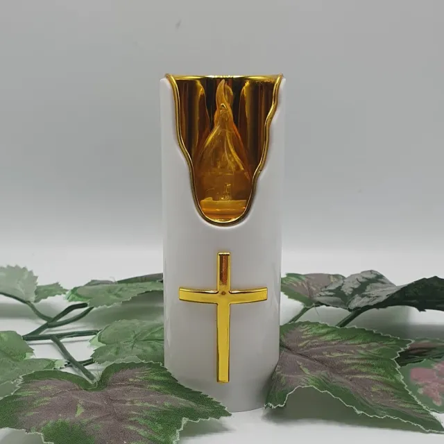 Subito Led kaars - C708 - Wit - Goud - Kruis - Warm wit (Geel) - 1200 branduren - Inclusief batterij - Flikkerend led - Grafkaars - Graflicht Wit/ Goud