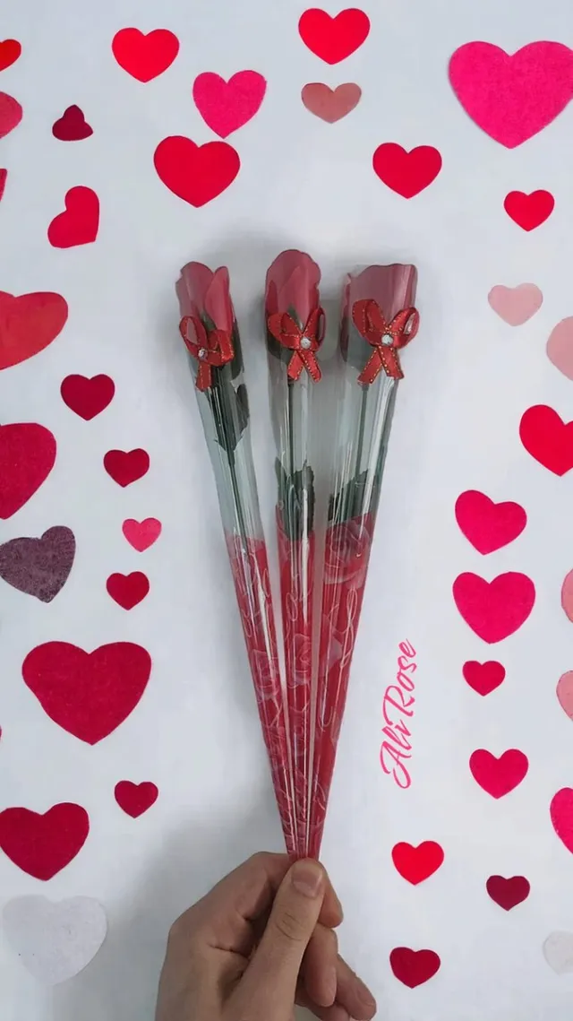 AliRose Zeep Roos - Rozen ROOD / RED - 5 Stuks - Romantische Cadeau - Kado - Liefde - Love - Amor - Feestdagen - Moederdag - Kerst - Valentijn - Partner - Natuurlijke Zeep Boeket - Bruiloft Rozen Rood, RED