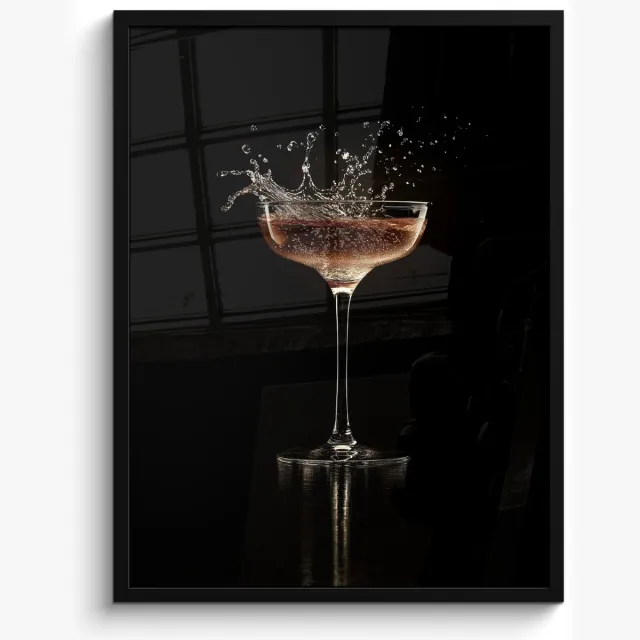 FrameYourWall Fotolijst inclusief poster - Posterlijst 50x70 cm - Posters - Cocktail - Zwart - Spetters - Glas - Foto in lijst - Keuken decoratie muur - Wanddecoratie accessoires - Muurdecoratie - Schilderijen Cocktail - Spetters