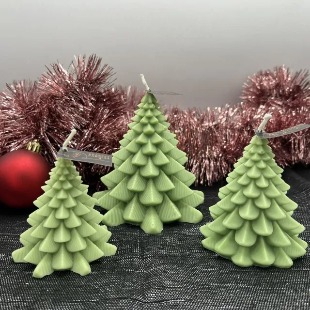 Dearest Candles Christmas - kaarsen - Vegan - koolzaadwas - 100% natuurlijk - figuurkaars kerst - set van 3 - Dearest Christmas tree S - Dearest Christmas tree M - Dearest Christmas tree L - decoratie – cadeau - Groen