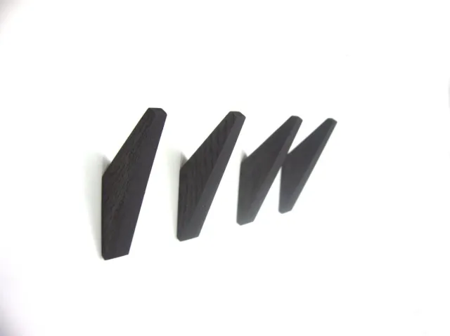 RHOOTZ 2 stuks - kapstok haken - zwart - eiken - model "TUSK"