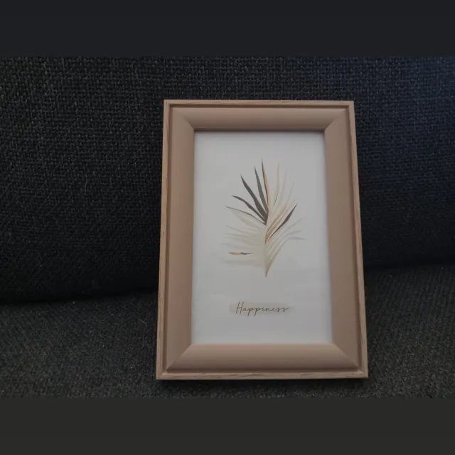 CALM Goods Fotolijst - 10x15cm | Houten Frame met Pastel Rand - Bruin | Fotolijstje met standaard - Staande Fotolijst Pastelbruin