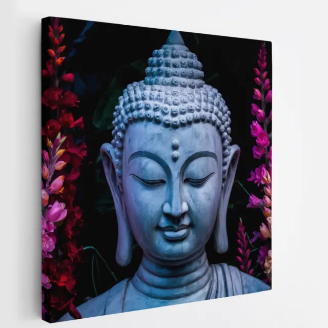 Saammp Canvas Schilderij - Boeddha bij gekleurde planten - 20x20 - Foto op canvas - Wanddecoratie - Muurdecoratie Woonkamer - Canvas schilderijen Multicolor