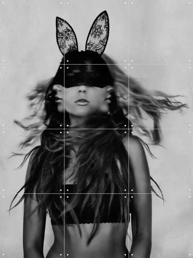 IXXI Love Astray, STUDIO HANNAH LEMHOLT - 60 x 80 cm - Grote wanddecoratie en posters - Fotografie, Portretten Zwart en wit