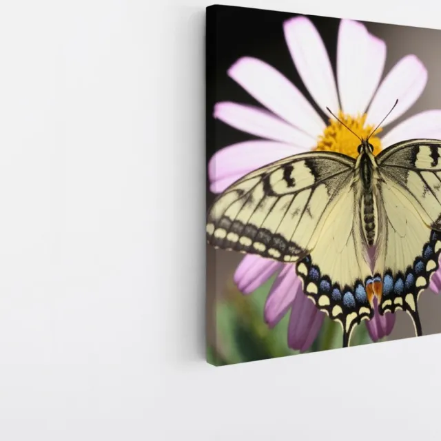 Saammp Canvas Schilderij - Vlinder op grote roze bloem - Natuur - Dieren - 60x60 - Foto op canvas - Wanddecoratie - Muurdecoratie Woonkamer - Slaapkamer decoratie - Canvas Print Multicolor