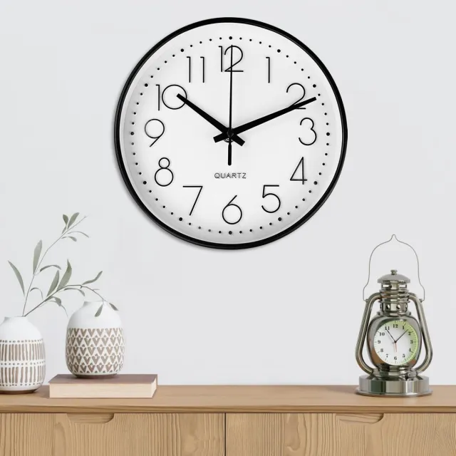 Gentpovth 8 inch / 20 cm Wandklok, zonder tikkend geluid, met stevige en milieuvriendelijke behuizing, klassiek en modern decoratief, voor school, thuis, wanddecoratie (wit)