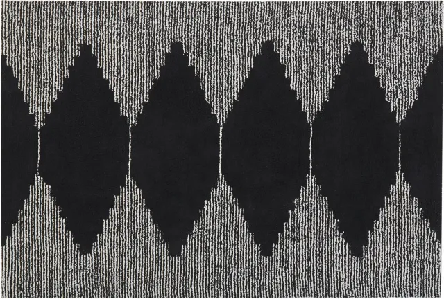 Beliani BATHINDA - Laagpolig vloerkleed - Zwart - 140 x 200 cm - Katoen