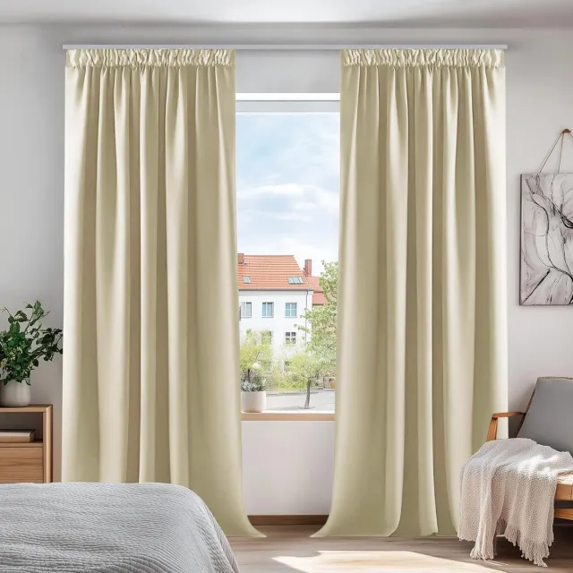 Famanu Verduisterende Gordijnen - Hoogwaardig Polyester - Set van 2 - 140x175cm Beige