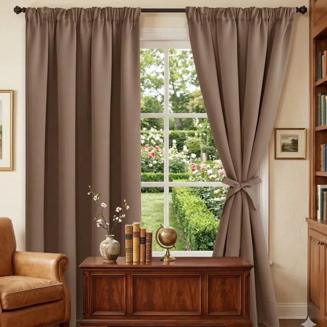 Maison Elara Verduisterende Gordijnen met Plooiband en Tiebacks, Warmte-isolerend, Kaki, 117x137 cm, 2 Stuks