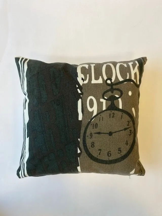 L28 Kussenhoes katoen zwart 45x45 cm Klok