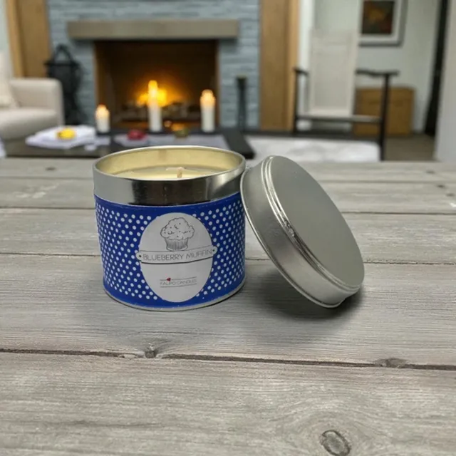 Falipo Candles Geurkaars blueberry muffin groot (200ml) blauw