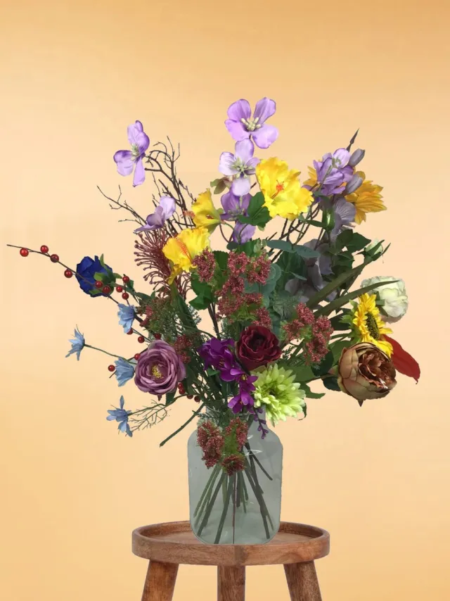The Bloomistic Company The Bloomistic® – Zijden Boeket – 70-80 cm hoog – Kunstbloemen – 20 stelen – voor haar – nepbloemen – housewarming cadeau – decoratie – decoratie woonkamer Camellia