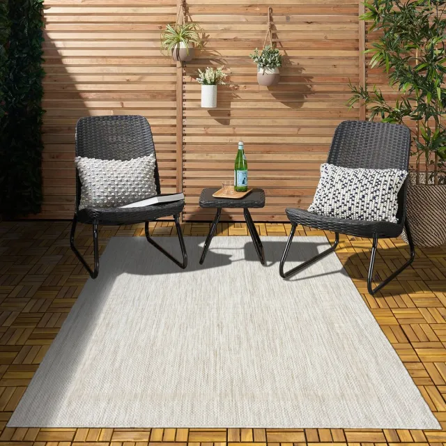 flycarpets Capri Buitentapijt - Buitenkleed - Vloerkleed Voor Binnen & Buiten - Weer en UV bestendig - Perfect voor Balkon, Terras en Serre - Lichtgrijs - 280x370 cm