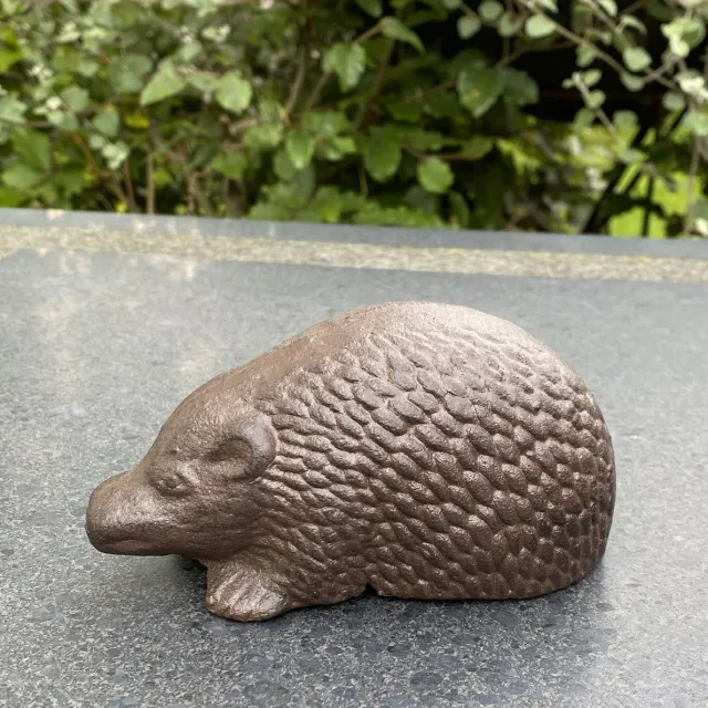 Esschert Design Dierfiguur gietijzer egel donkerbruin