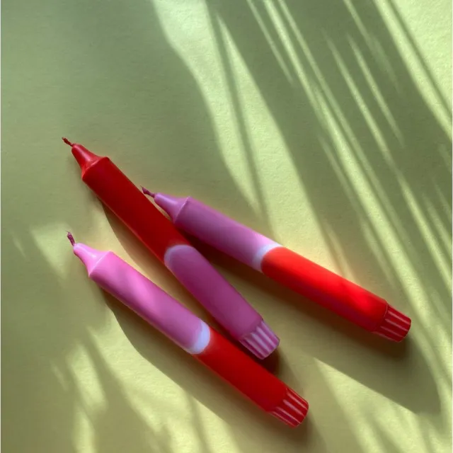 Heylenochka Berlin DIP DYE KAARSEN SET VAN 3 - Rood Lila - Dinerkaars